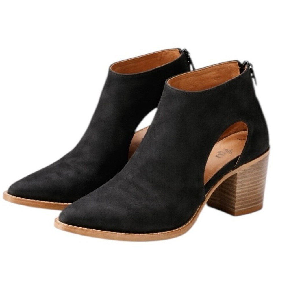 Free People - Wilder Black Suede Cutout Ankle Pointed Toe Block Heel Sz 39